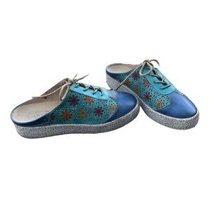 L'Artiste by Spring Step Navy Floral Royce Leather Slip-On Sneaker Women Loafer